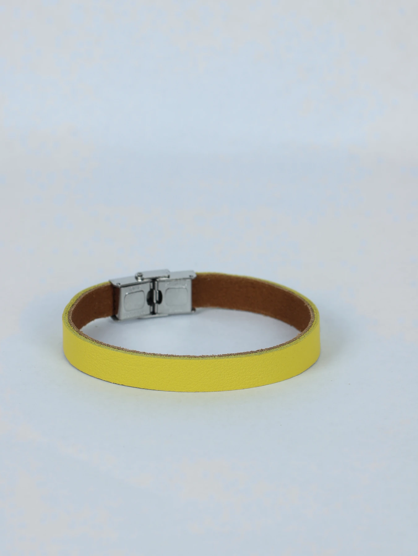Pulsera de piel con acabado liso · Amarillo · imagen 2