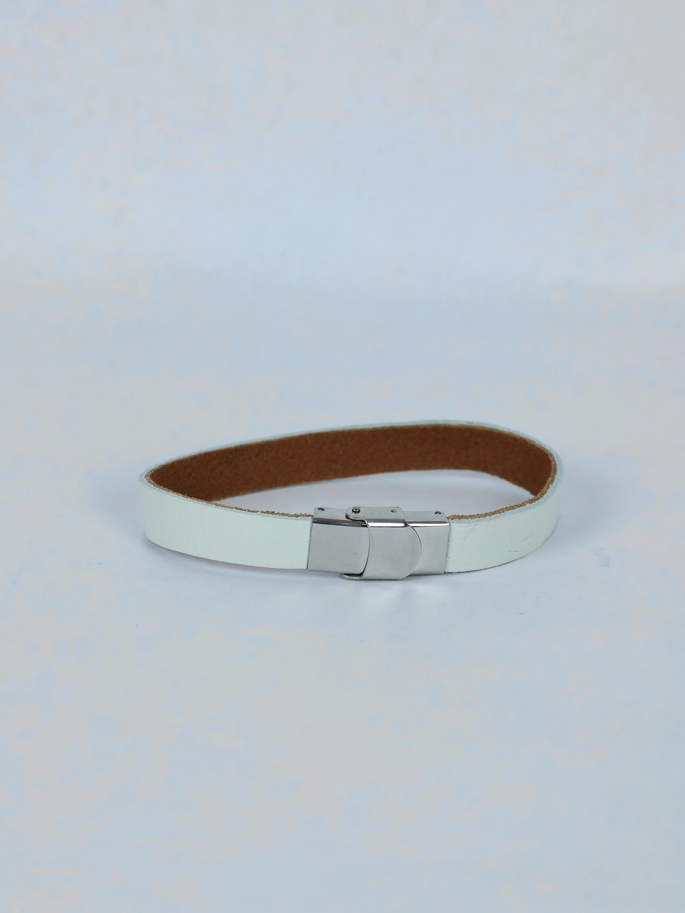 Pulsera de piel con acabado liso · Blanco · imagen 1