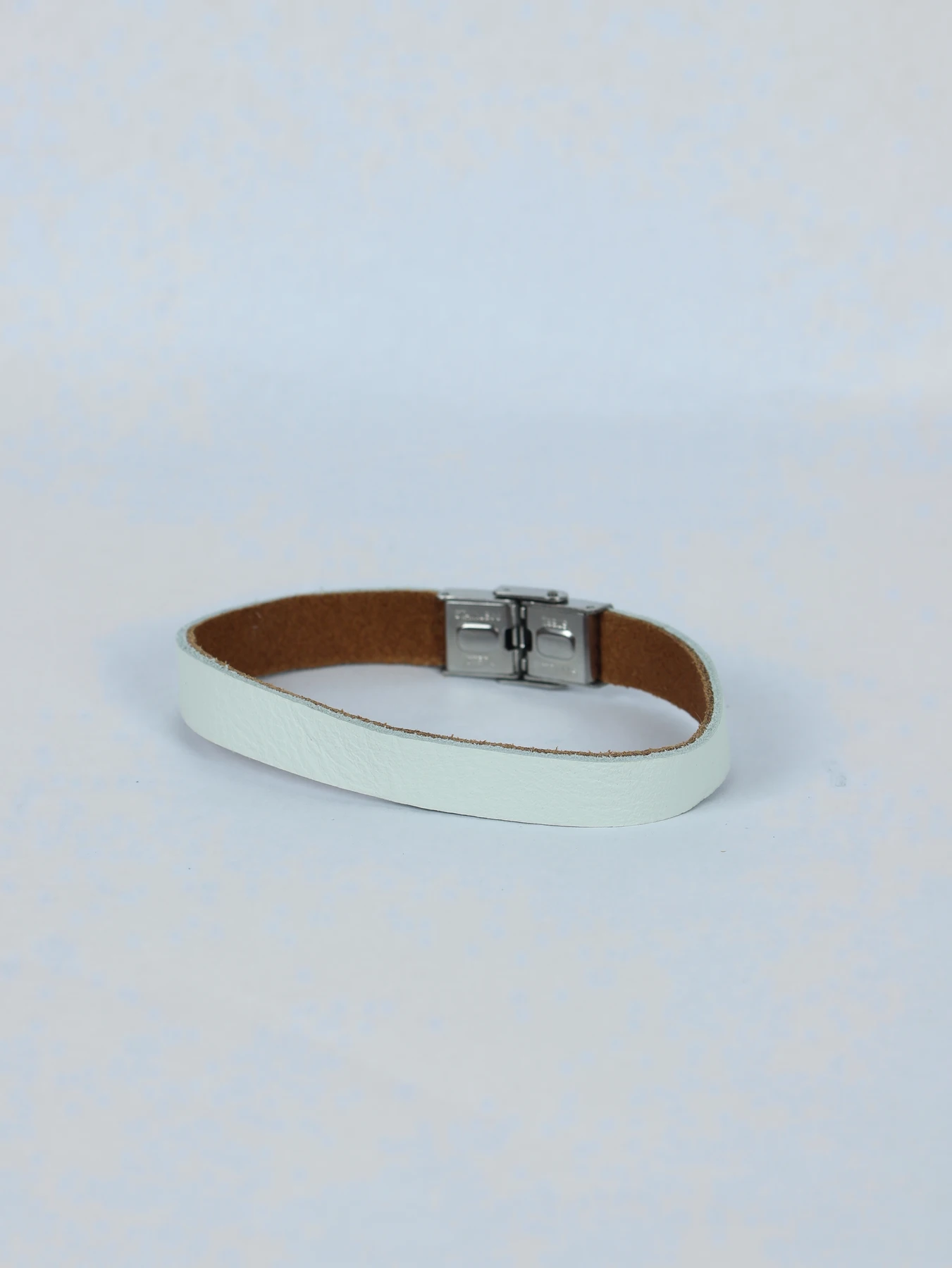 Pulsera de piel con acabado liso · Blanco · imagen 2