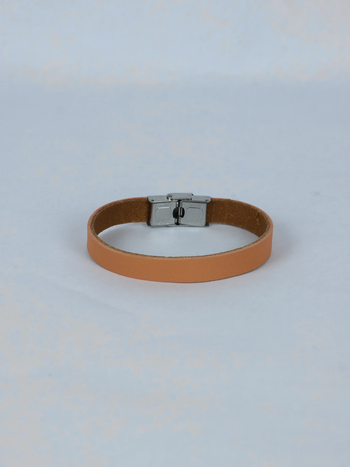 Pulsera de piel con acabado liso · Naranja · imagen 2