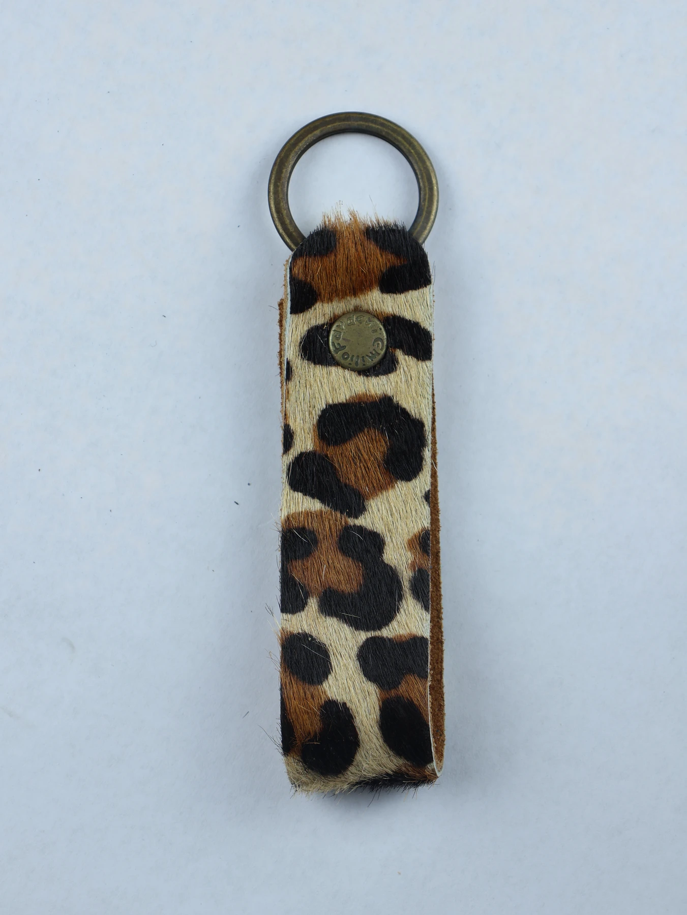 Llavero de piel animal print · Huella · imagen 1