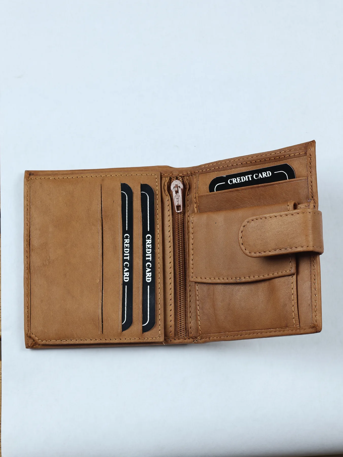 Cartera básica de piel · Cuero · imagen 3