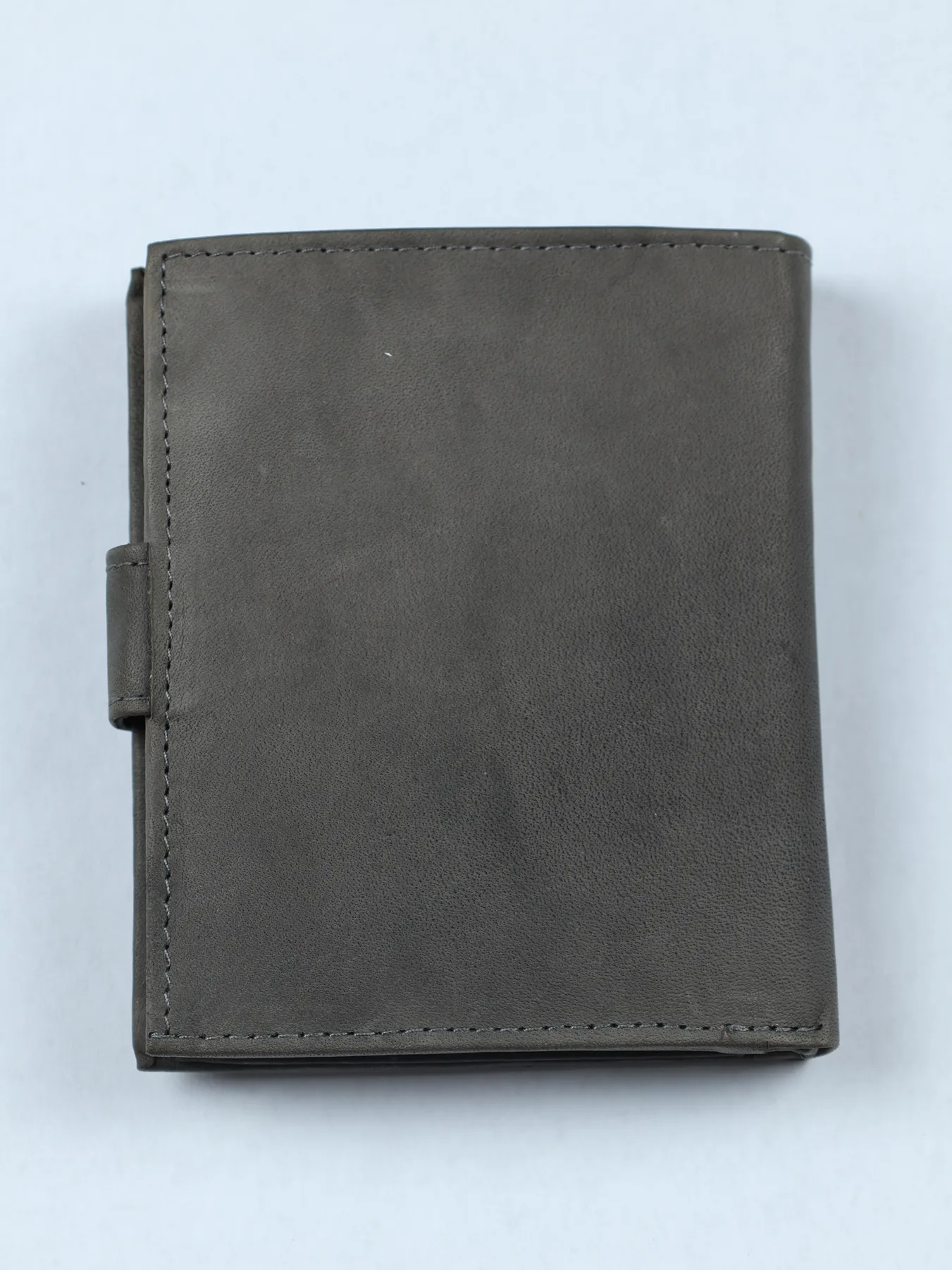 Cartera básica de piel · Gris oscuro · imagen 2