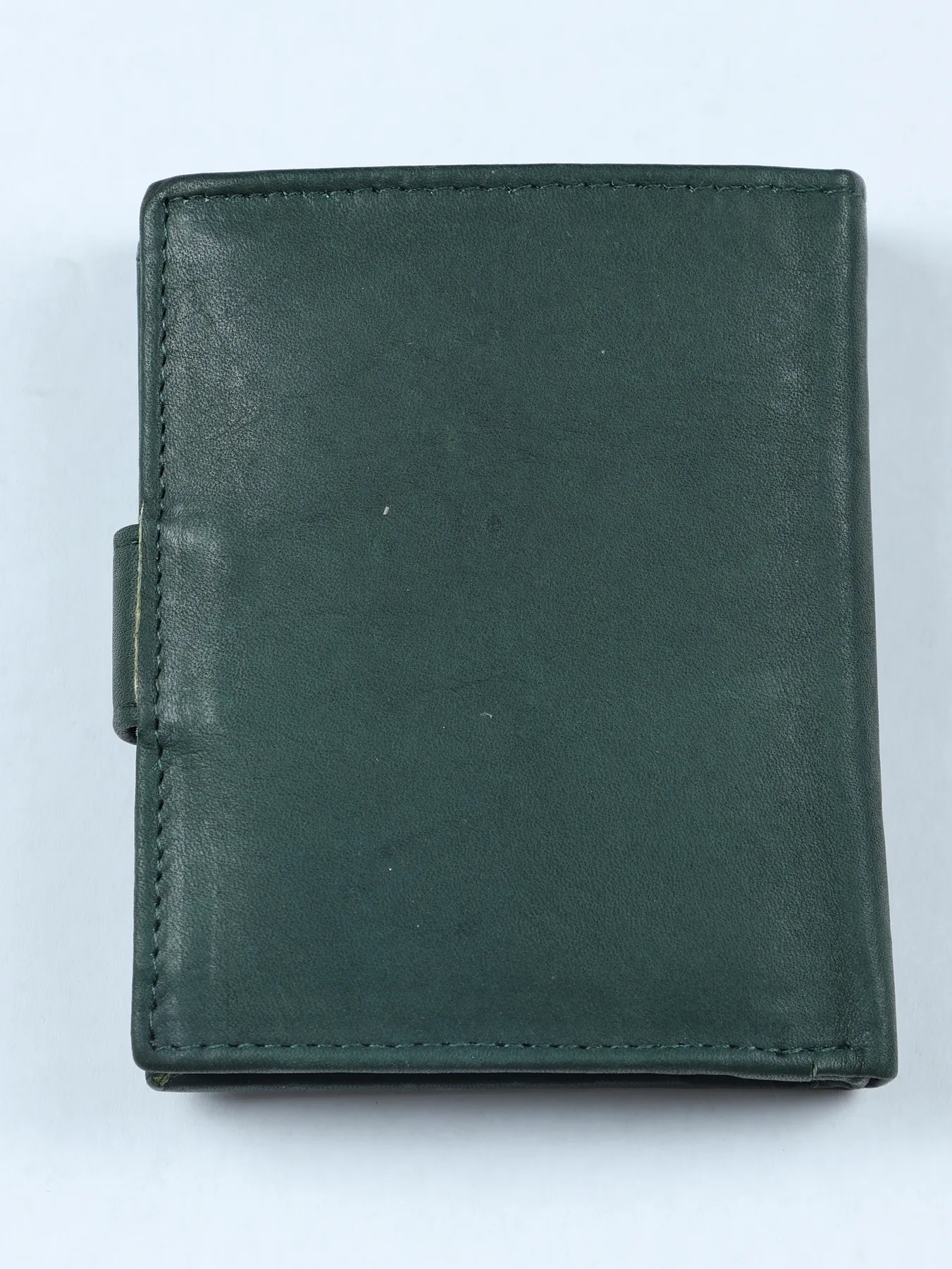 Cartera geométrica de piel · Verde · imagen 2