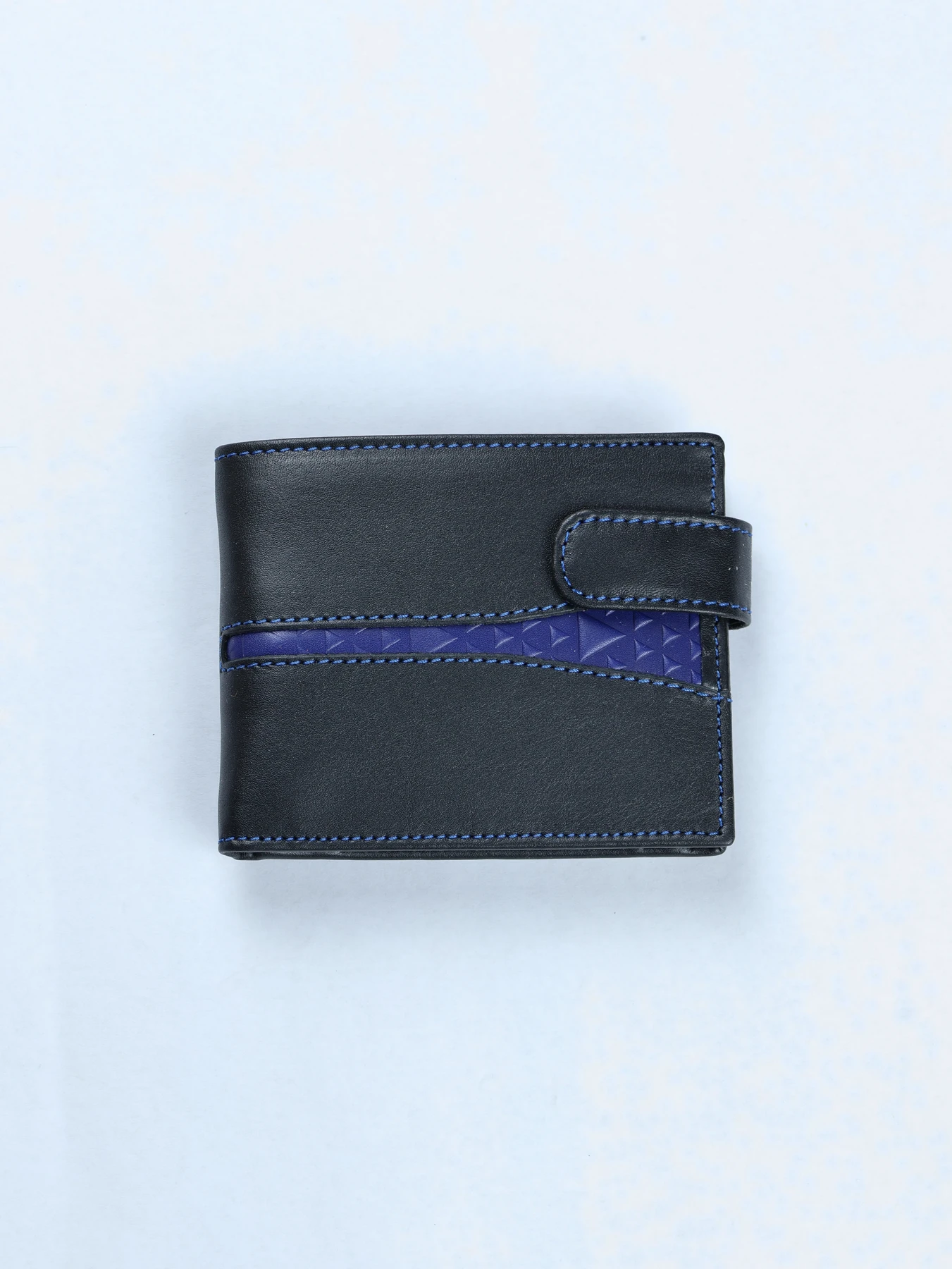 Cartera Estribo con detalle en contraste · Negro/Azul · imagen 1