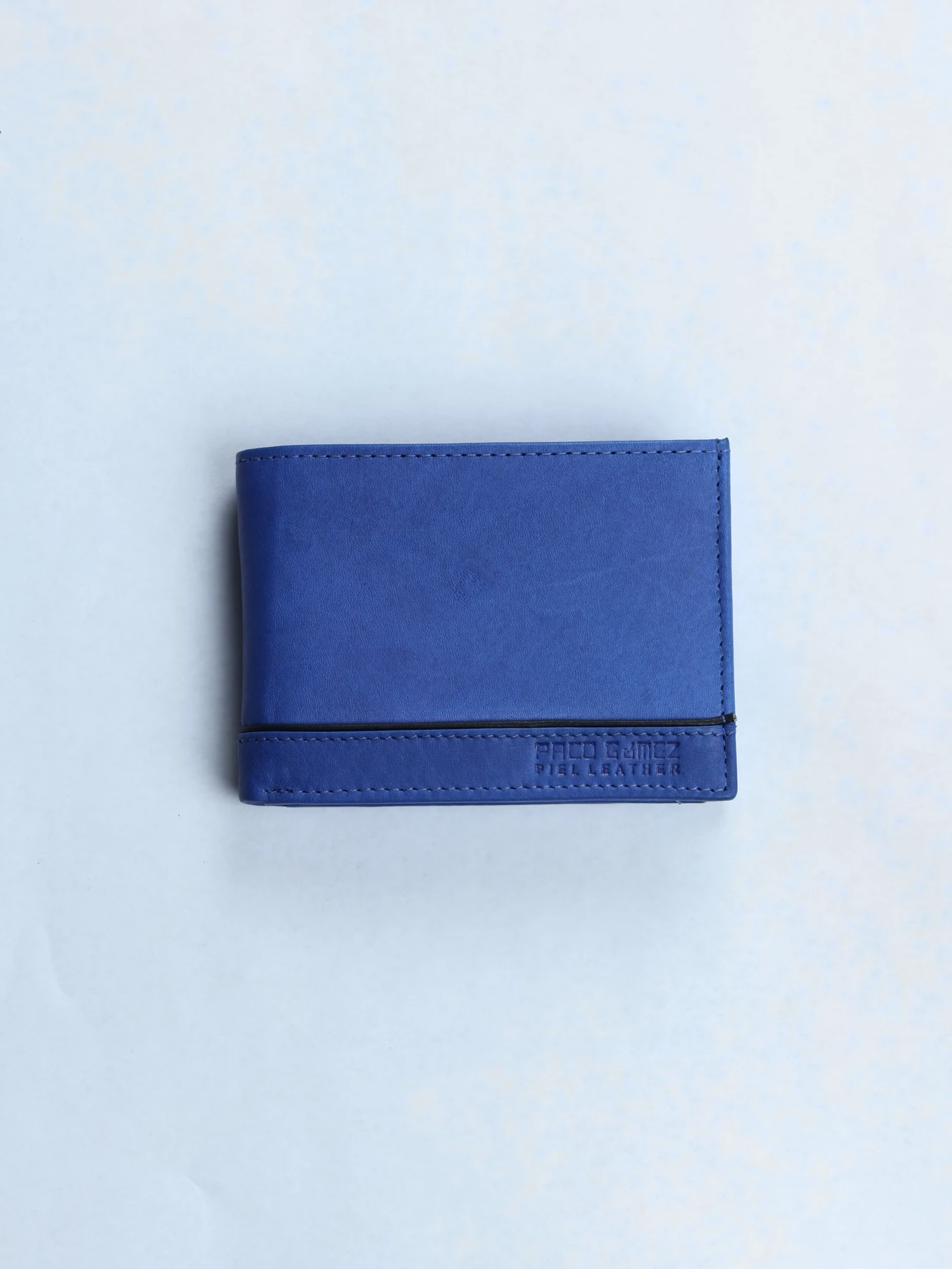 Cartera horizontal de piel con compartimentos · Azul · imagen 1
