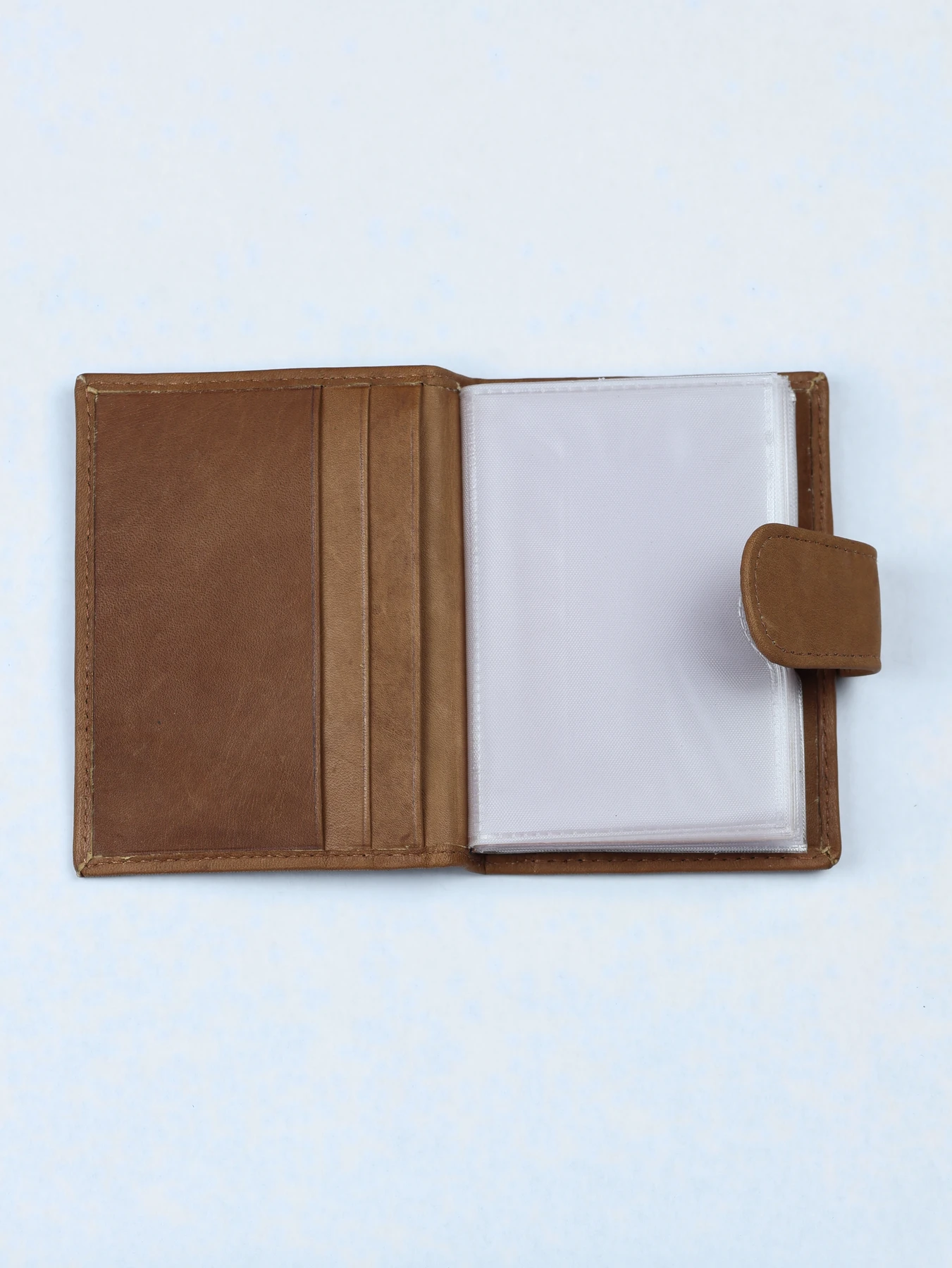 Cartera tarjetero de piel con ventana de identificación · Cuero · imagen 3