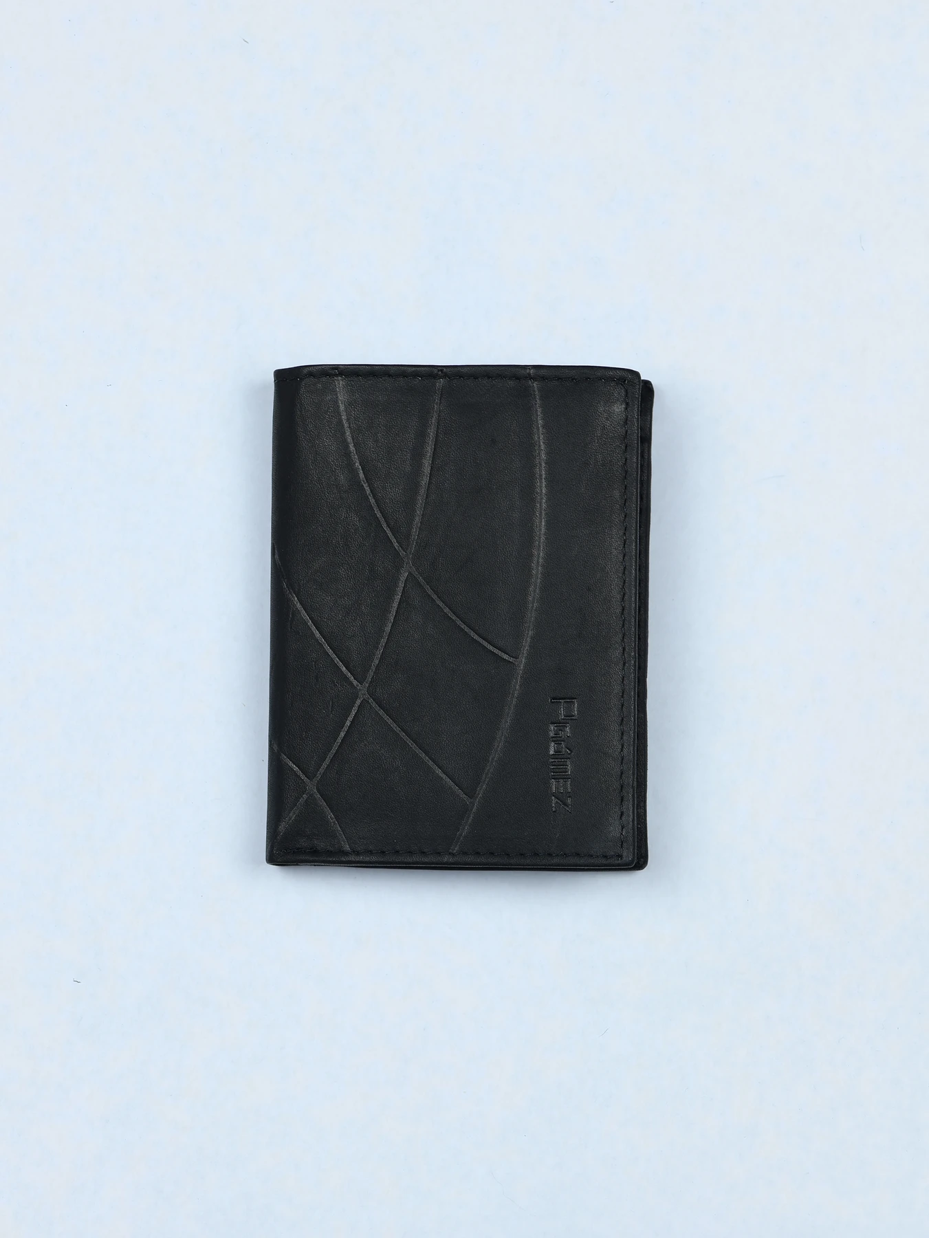 Cartera compacta de piel con paneles diagonales · Negro · imagen 1