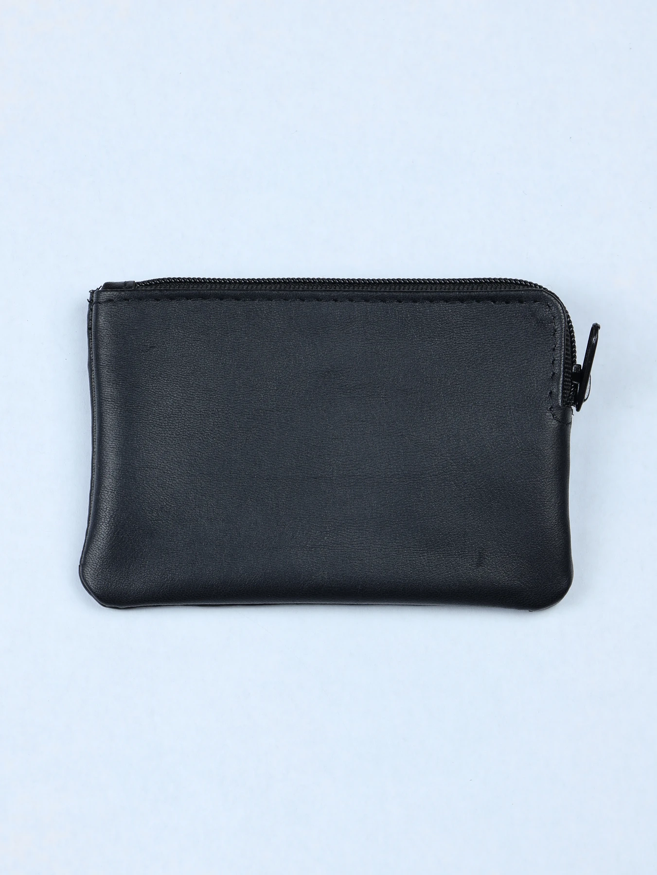 Cartera horizontal de piel clásica · Negro · imagen 2