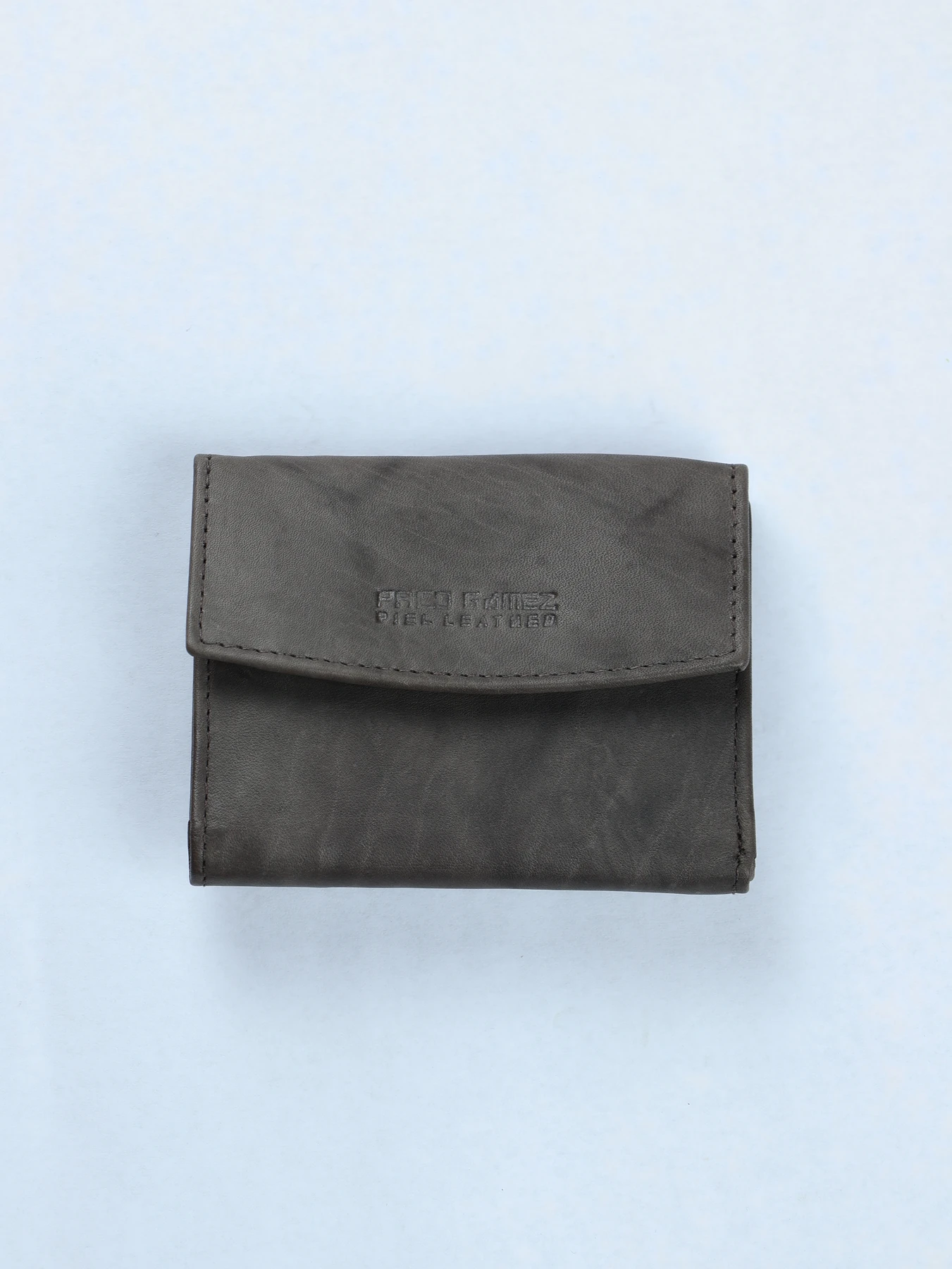 Cartera mini de piel · Marrón · imagen 1