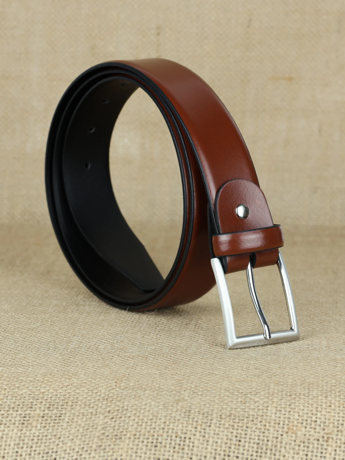 Cinturón de caballero napa box liso · Cuero · imagen 2