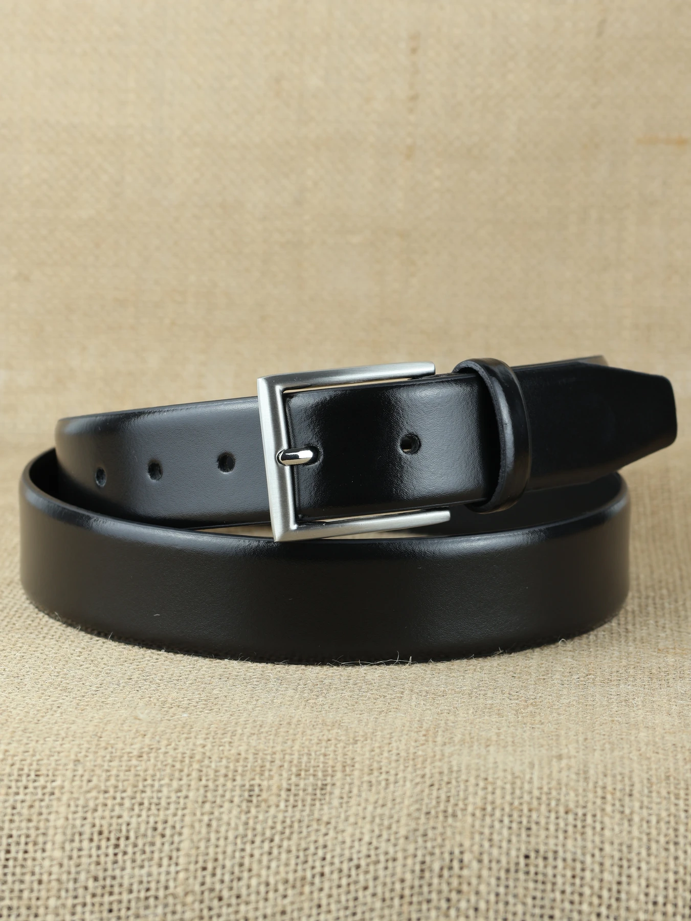 Cinturón de caballero napa box liso · Negro · imagen 1
