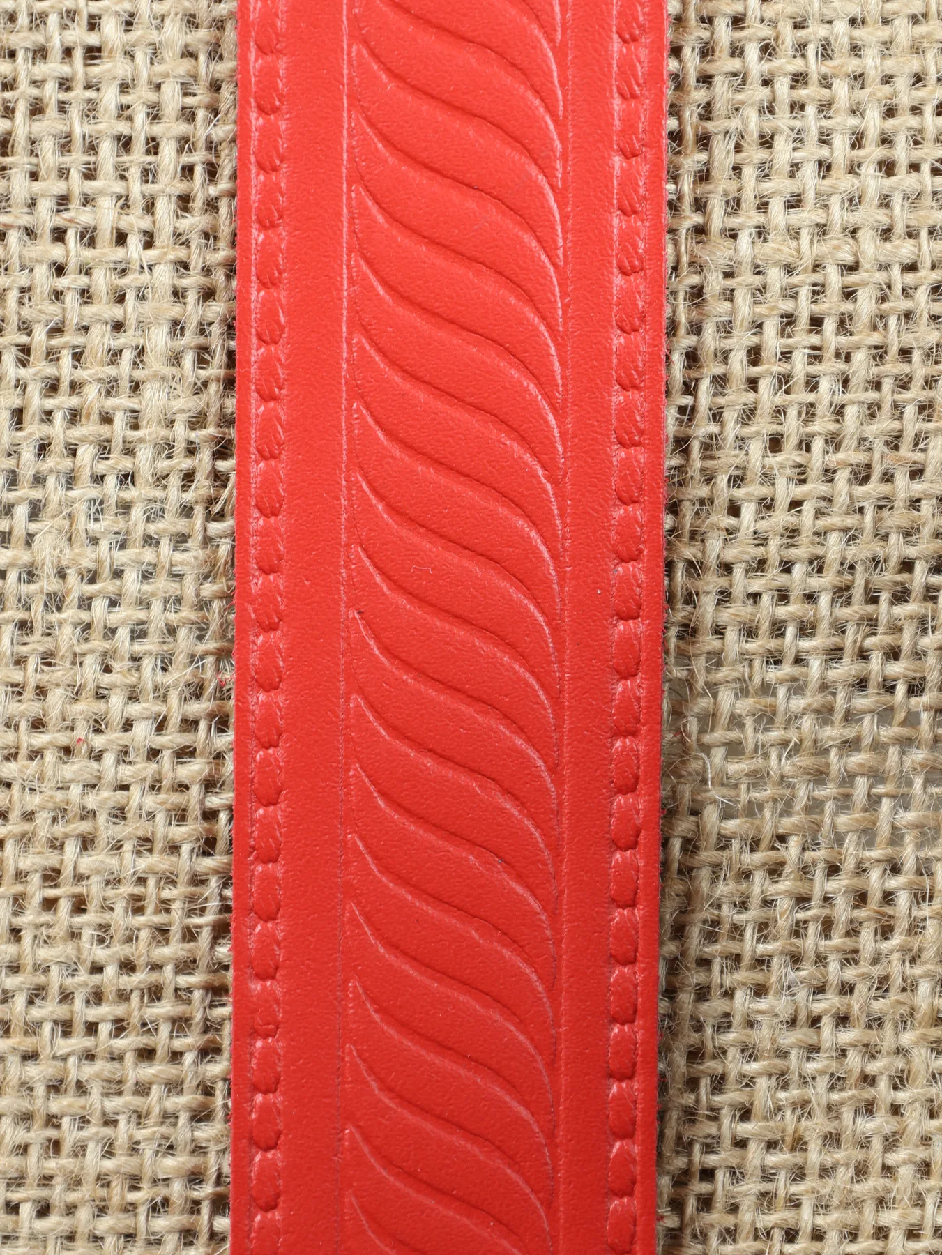Cinturón de caballero grabado de olas · Rojo · imagen 3